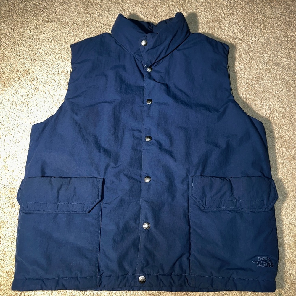 The North Face Men's Blue Vest thermoball eco